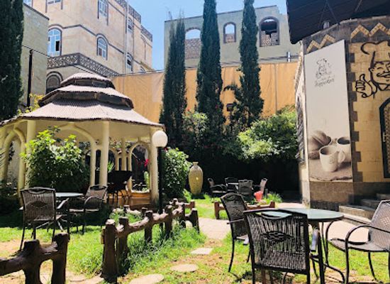 yemen/sana-a/restaurant/pavaroti-resturant