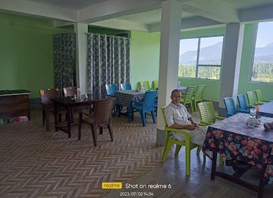 india/kashmir-valley/restaurant/gulmarg-vaishno-dhaba