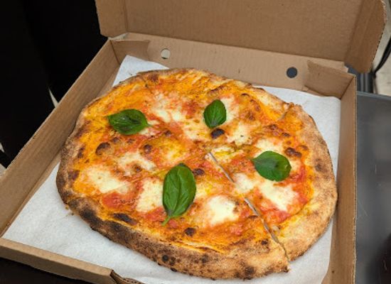 canada/cape-breton-island/restaurant/south-harbour-pines-woodfired-pizza