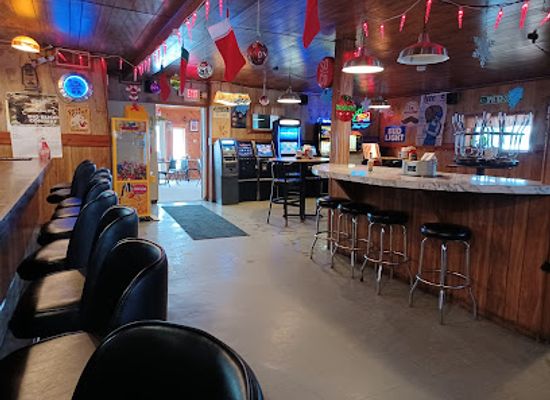 wisconsin/western-uplands/restaurant/wagon-wheel-bar-grill