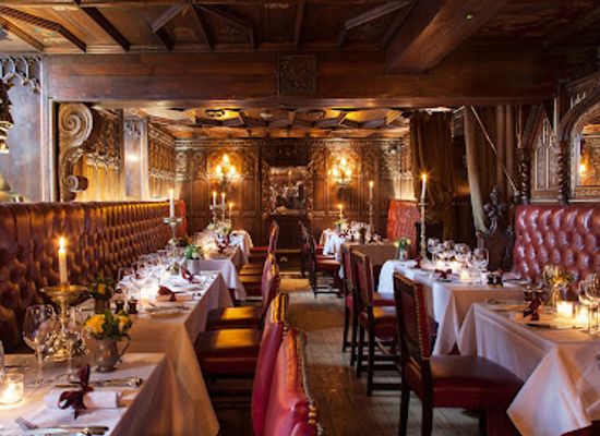 united-kingdom/midlothian/restaurant/the-witchery-by-the-castle