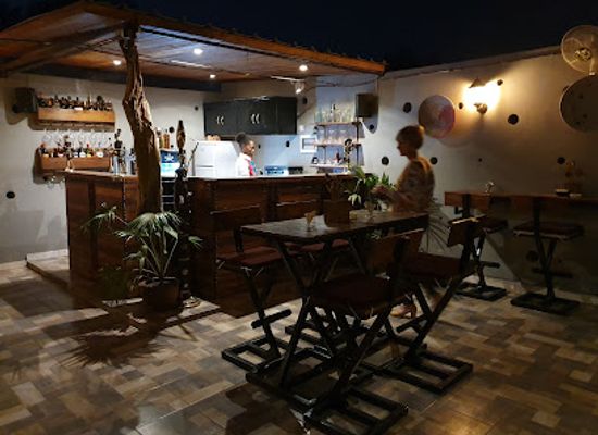 mali/dogon-country/restaurant/chez-thierry
