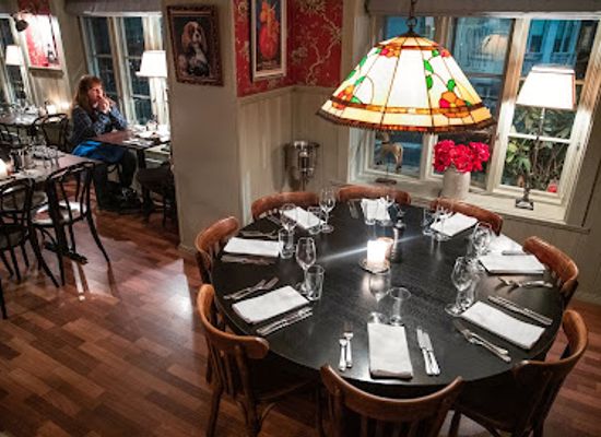 norway/oslo/restaurant/chez-colin