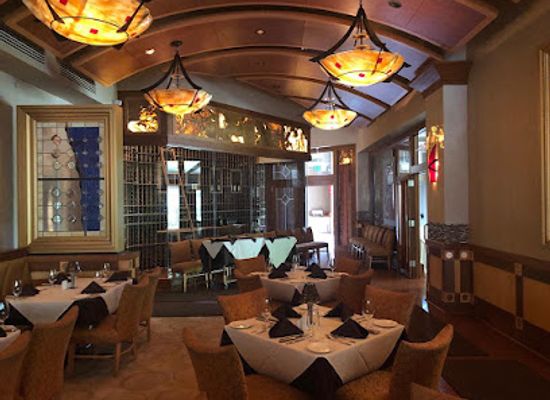 pennsylvania/pittsburgh/restaurant/eddie-merlot-s