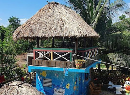 belize/corozal-district/restaurant/jahmundo-restaurant-sports-bar