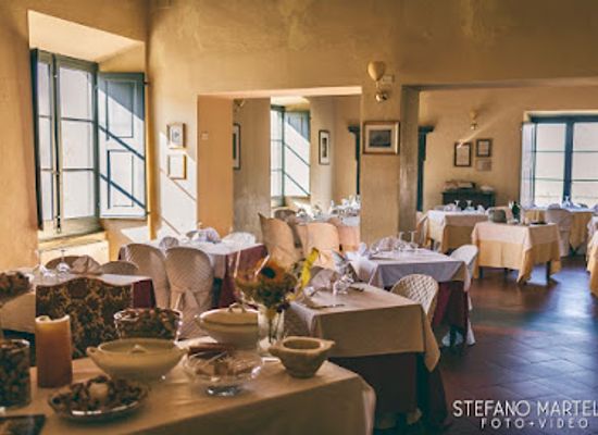 italy/lunigiana/restaurant/ristorante-villa-brignole