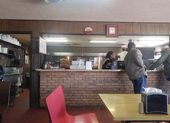 mississippi/the-delta/restaurant/chuck-s-dairy-bar