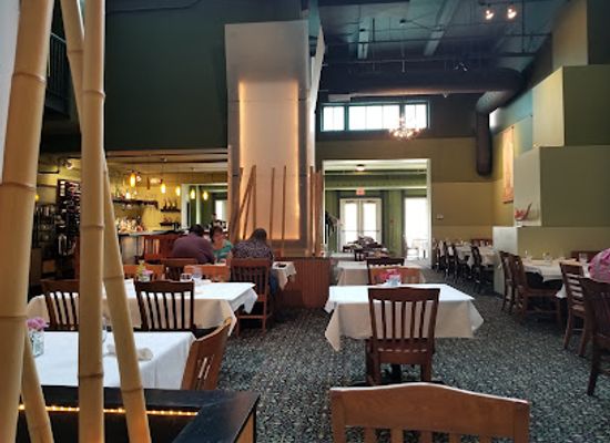 nebraska/lincoln/downtown-lincoln/restaurant/blue-orchid-thai-restaurant