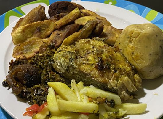 sierra-leone/port-loko/restaurant/yemoris-kitchen-nigerian-dishes