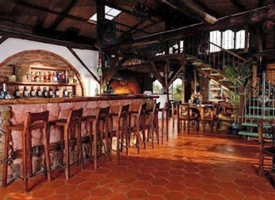 ecuador/azuay-region/restaurant/le-petit-jardin