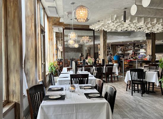 ohio/dayton/downtown-dayton/restaurant/salar-restaurant-and-lounge