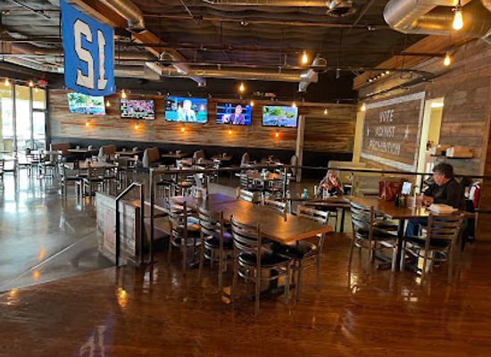 washington/federal-way/restaurant/billy-mchale-s