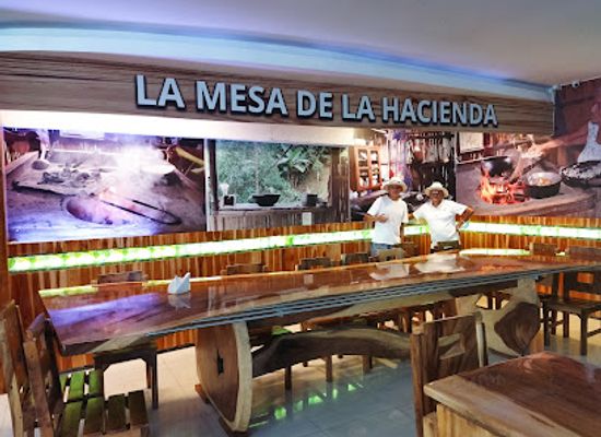 ecuador/manta/restaurant/megaflipper-flavio-reyes