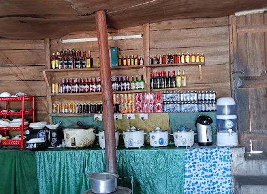 bhutan/pemagatshel/restaurant/narphung-travellers-buffet