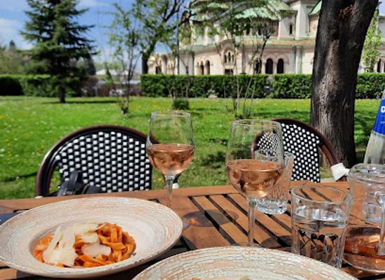 bulgaria/thrace/restaurant/la-cattedrale