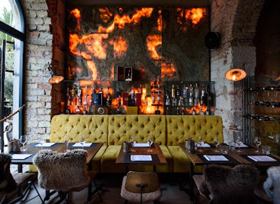 croatia/split/marjan/restaurant/olive-tree-dining-clubbing