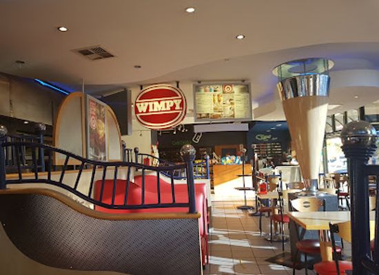 botswana/makgadikgadi-pans/restaurant/wimpy