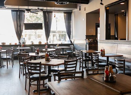 illinois/evanston/restaurant/bluestone