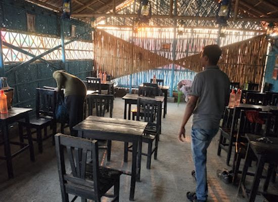 bangladesh/khulna-division/restaurant/basher-kella