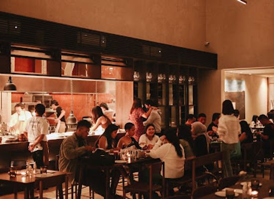 indonesia/surabaya/gubeng/restaurant/locaahands-dining-club
