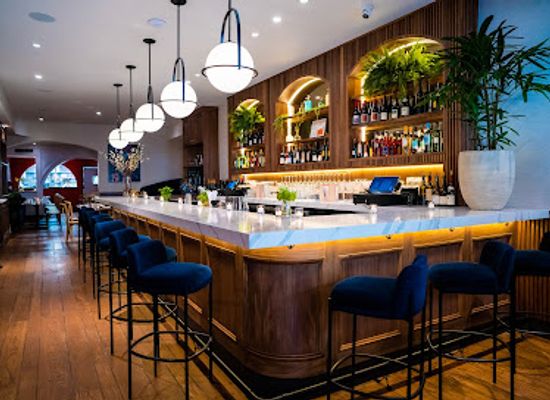 new-york/new-york-city/restaurant/carriage-house-nyc