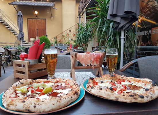 croatia/zagreb/restaurant/basta