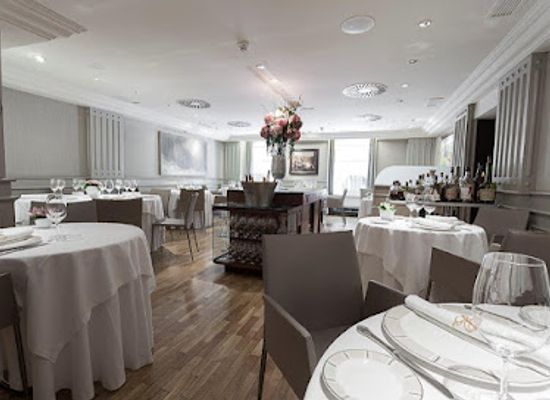 spain/pamplona/restaurant/restaurante-europa