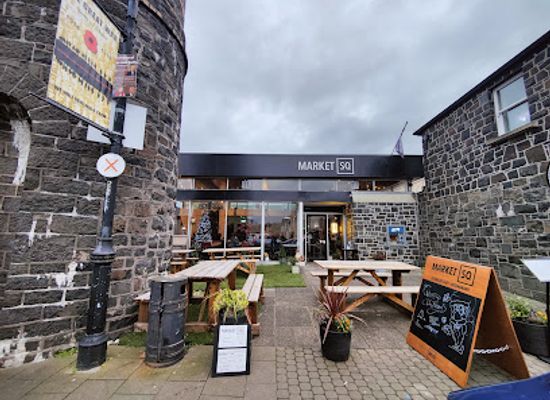 ireland/ulster-part-within-current-ireland/restaurant/market-square