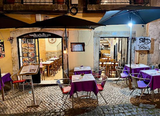 portugal/lisbon/bairro-alto/restaurant/taberna-do-bairro-alto