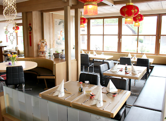 liechtenstein/unterland/restaurant/tang