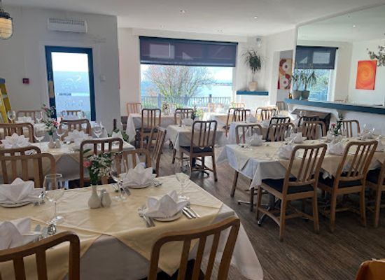 jersey/la-corbiere-lighthouse/restaurant/spice-view-restaurant