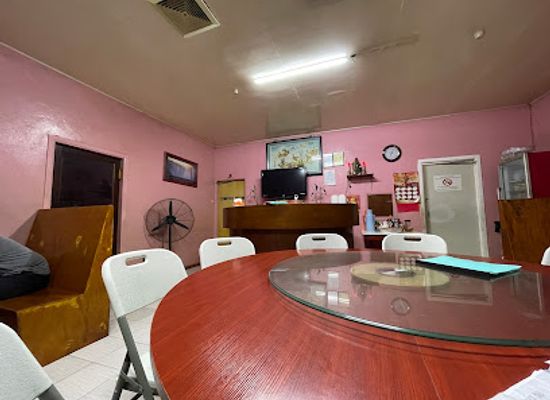 nauru/ijuw/restaurant/moon-river-restaurant