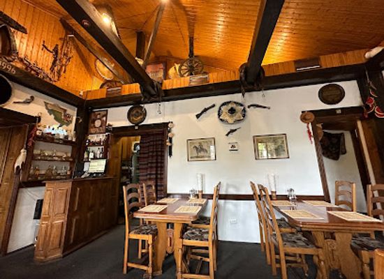 moldova/hotin-county/restaurant/el-paso