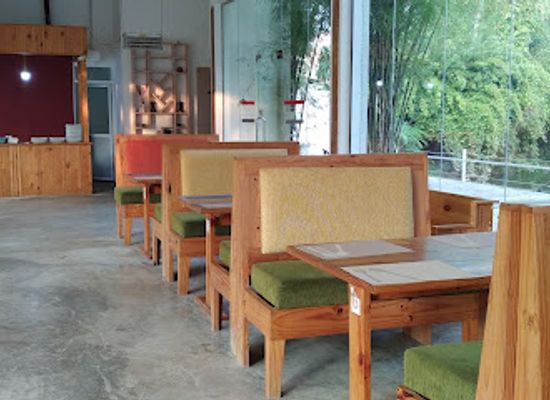 sri-lanka/gampaha-district/restaurant/caya-resort