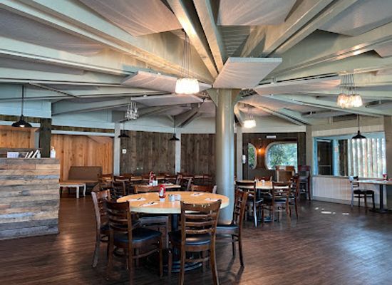 california/shasta-cascade/restaurant/huff-s-at-bridge-bay