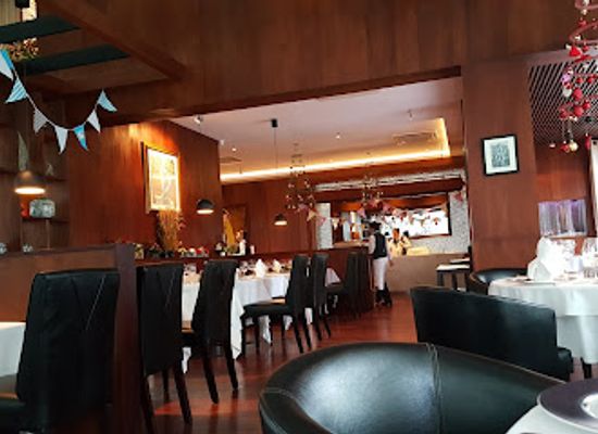 cambodia/phnom-penh/restaurant/topaz-norodom