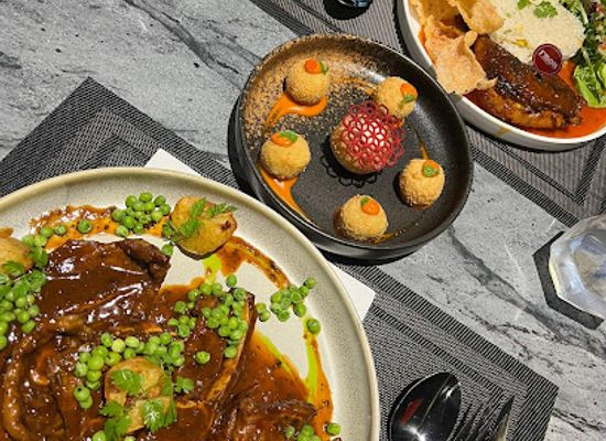 malaysia/kedah/restaurant/s-moll-private-dining
