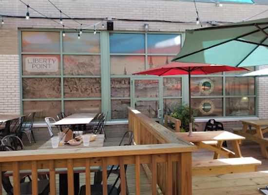 new-jersey/delaware-valley/restaurant/liberty-point