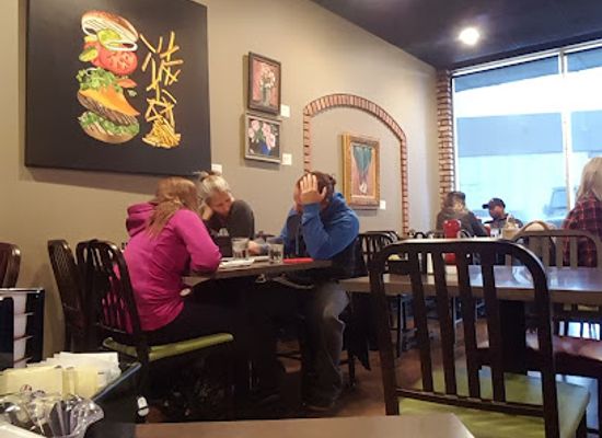 illinois/rockford/restaurant/lydia-s-cafe