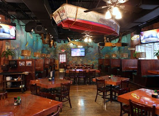 florida/gainesville/restaurant/ballyhoo-grill