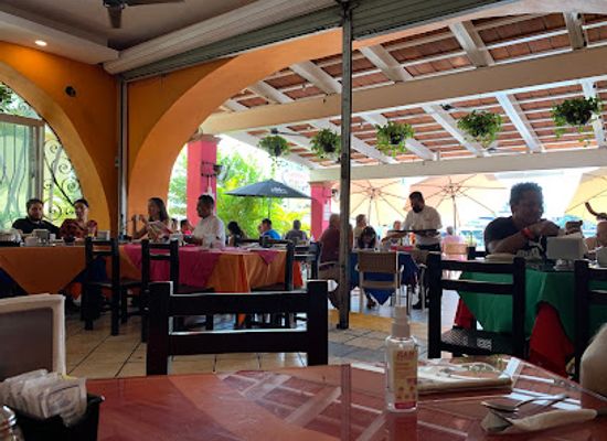 mexico/puerto-vallarta/marina-vallarta/restaurant/victor-s-place-cafe-tacuba