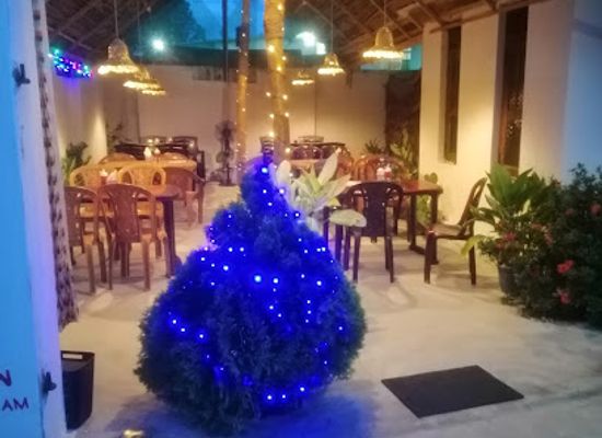 sri-lanka/arugam-bay/restaurant/chimichanga-restaurant