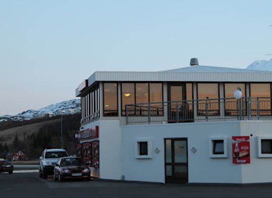 iceland/akureyri-area/restaurant/leirunesti