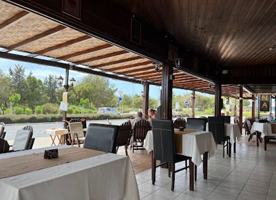 cyprus/paphos-district/restaurant/karlina-restaurant
