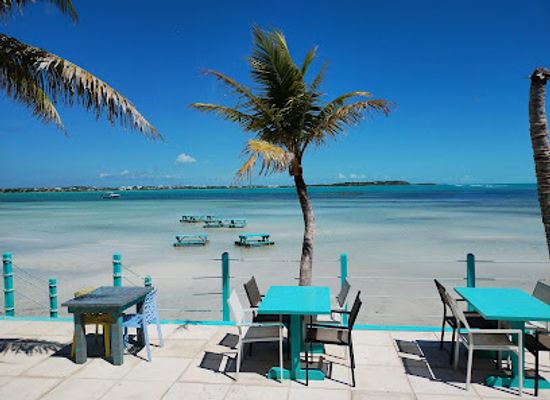 turks-and-caicos-islands/providenciales/restaurant/omar-s-beach-hut