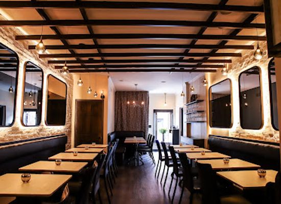 pennsylvania/philadelphia/restaurant/laurel-restaurant