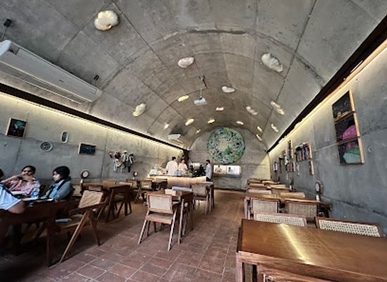 bangladesh/chittagong-division/restaurant/white-rabbit