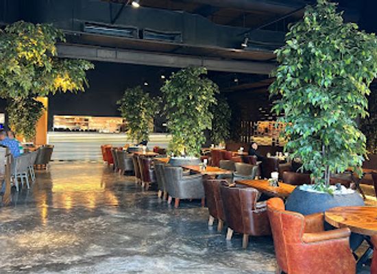 oman/rub-al-khali-desert/restaurant/kalabash-restaurant-lounge
