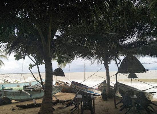 sri-lanka/arugam-bay/restaurant/mr-fisherman