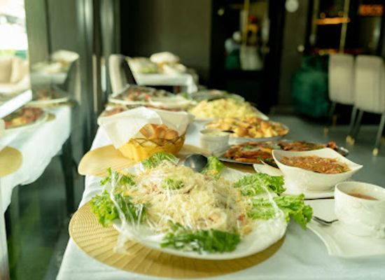 cameroon/south-west-region/restaurant/ritz-regal-lounge-restaurant